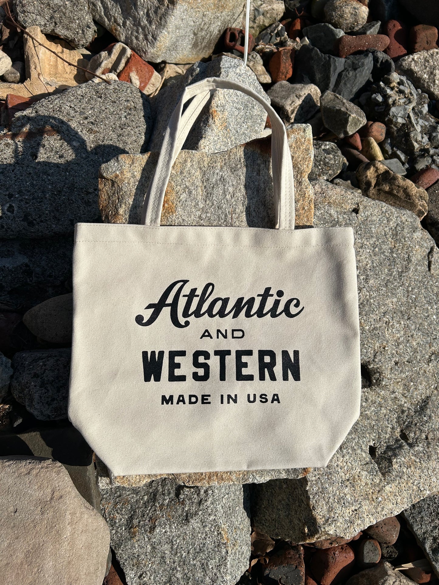 MADE IN USA Shore Tote Bag - Natural/Black