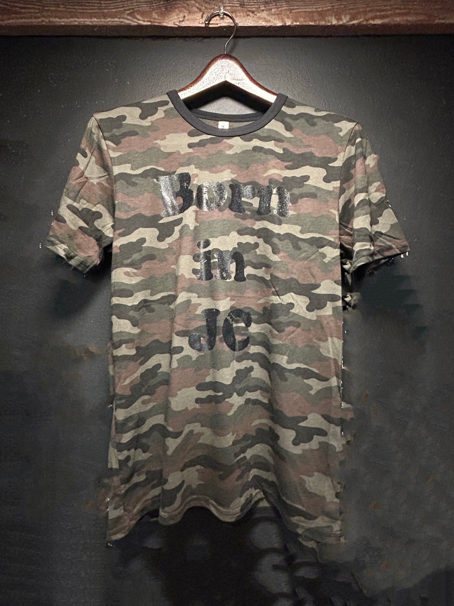 ADULT MADE IN USA Born in Jersey City T-Shirt - Camo/Black