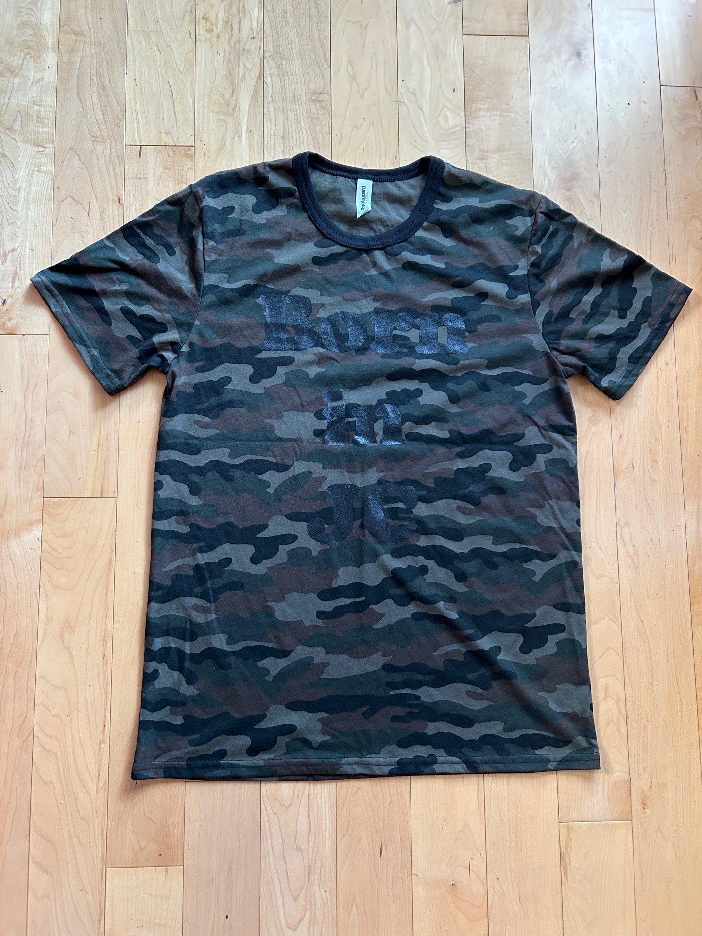 ADULT MADE IN USA Born in Jersey City T-Shirt - Camo/Black