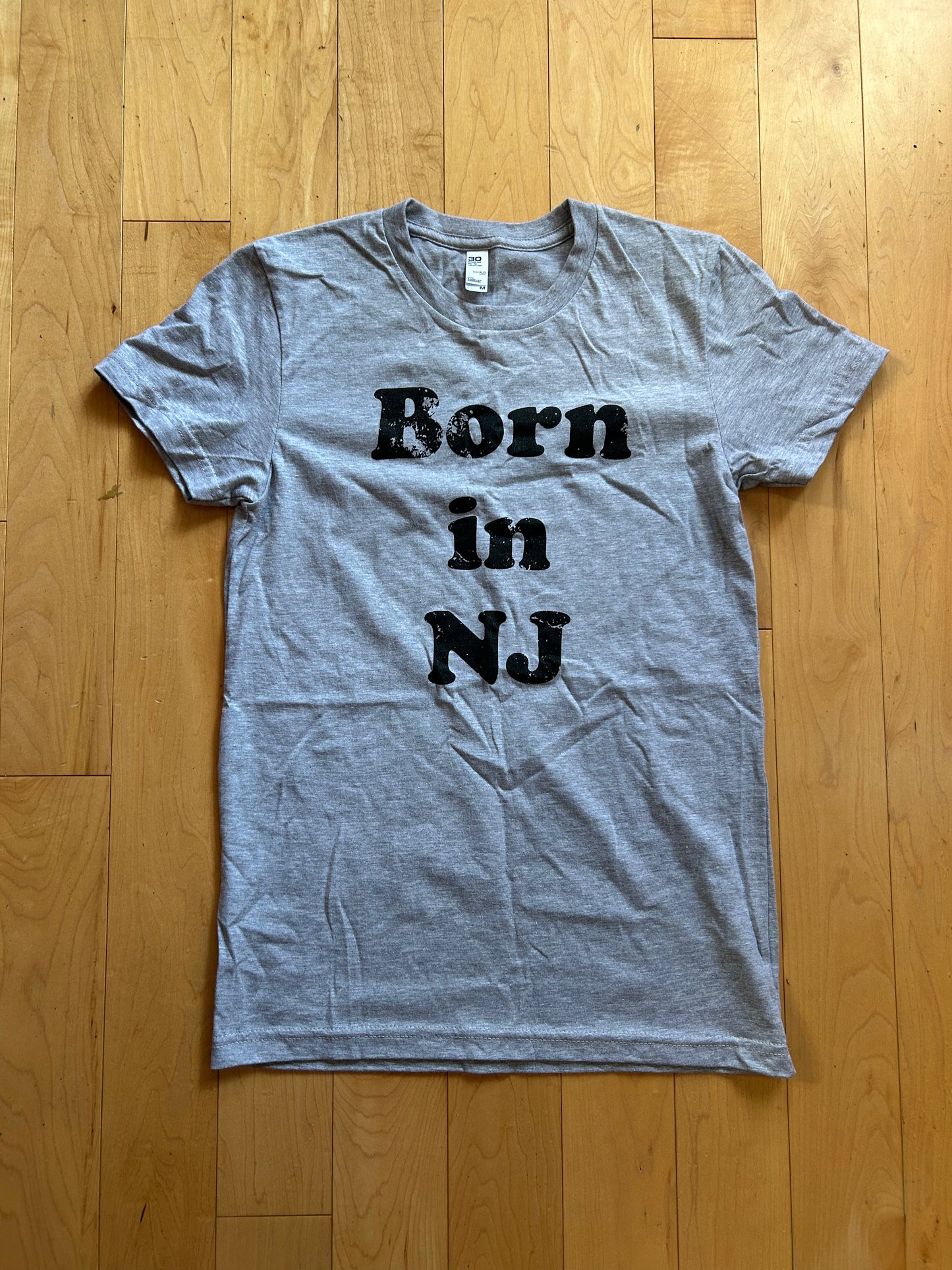 WOMEN'S MADE IN USA Born in Jersey City T-Shirt - Heather Grey/Black