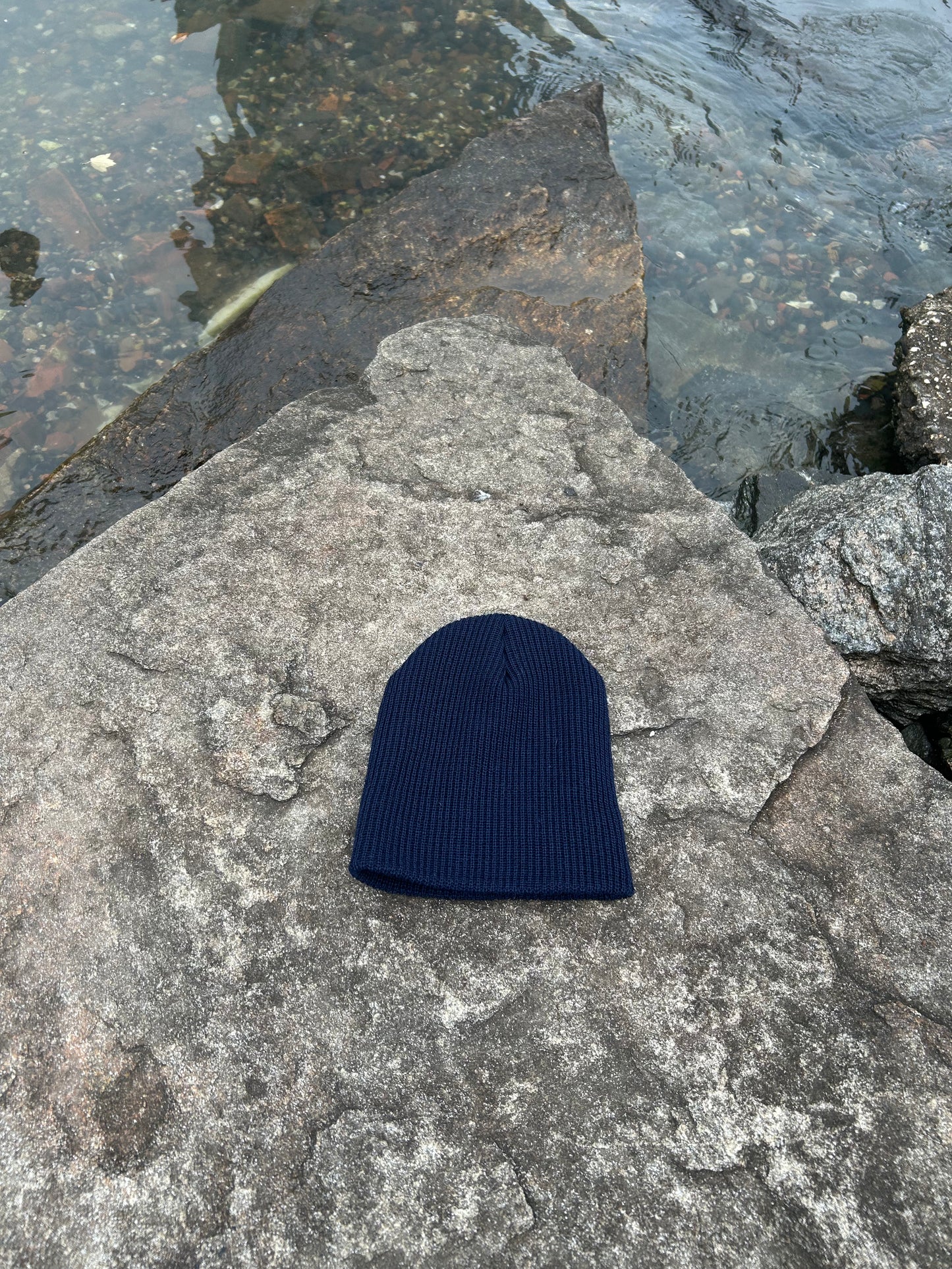 YOUTH MADE IN USA New Jersey Shortie Wool Watch Cap - Navy